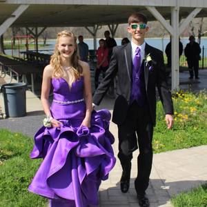 Meet your Posher, Grant